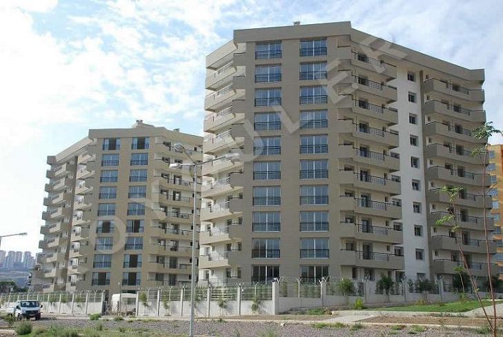 KARŞIYAKA TRİO EVLERİNDE KİRALIK DAİRELER